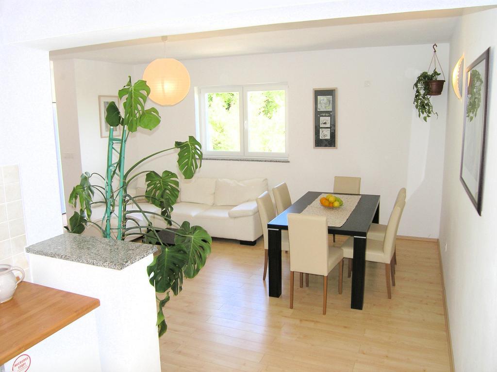 קרק Apartments Dagmar מראה חיצוני תמונה