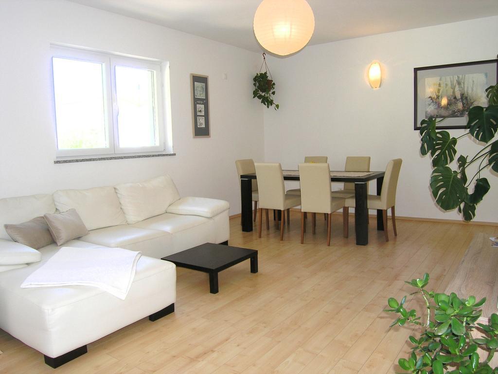קרק Apartments Dagmar מראה חיצוני תמונה